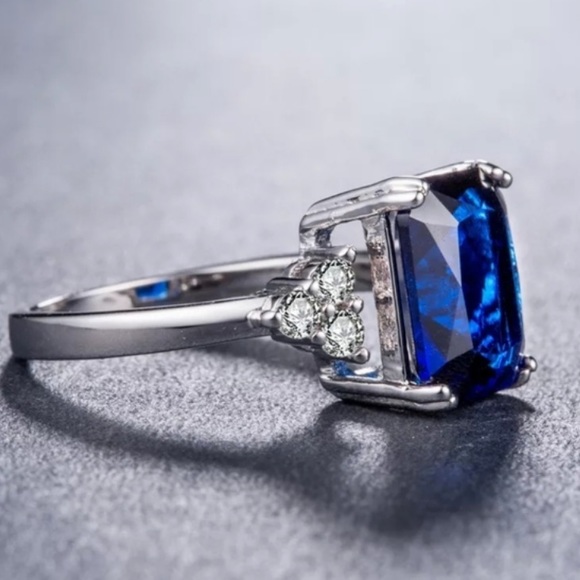 New stamped sterling silver blue sapphire ring - Picture 3 of 4